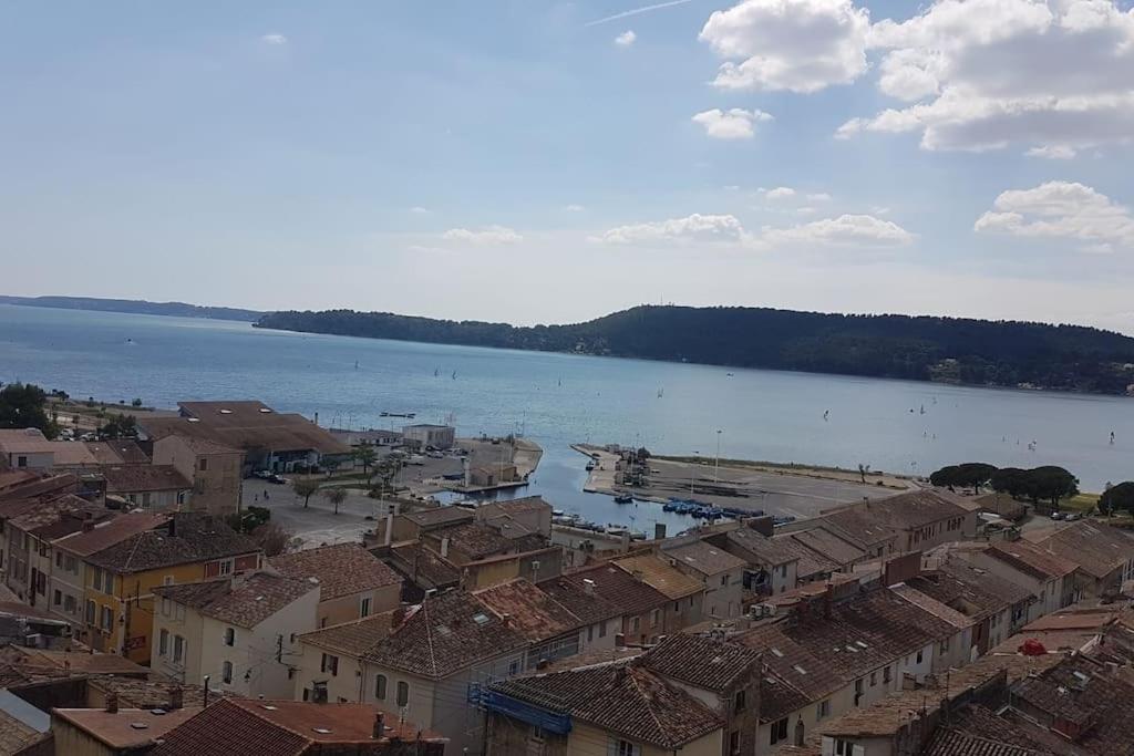 Appartamento Au Coeur De Saint Chamas Esterno foto
